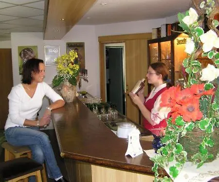 Waldhotel Отель Зелов