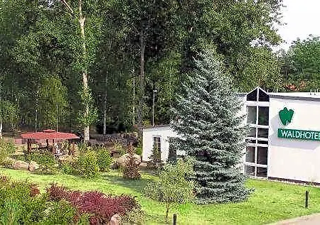 Waldhotel - Ein Land-gut-hotel Seelow