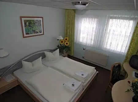 Waldhotel - Ein Land-gut-hotel 3*